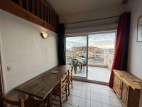 Balkón alebo terasa v ubytovaní Appartement T2 Mezzanine, 6 personnes, proche plage, parking, Valras-Plage - FR-1-701-39