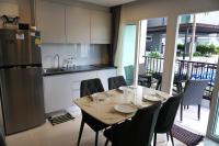 Kuchyň nebo kuchyňský kout v ubytování Mantra Condo Mae Phim MB217 with 2 bed room