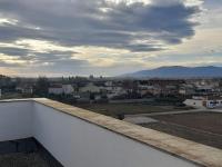 A general mountain view or a mountain view taken from Az apartmant