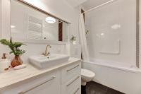 Kúpeľňa v ubytovaní Flatbook - City Center SPA Apartments 6B,C