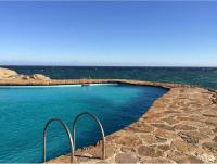 Bazén v ubytování Cap Sa Sal suites -Apartament Begur - Costa Brava nebo v jeho okolí