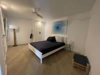 Postel nebo postele na pokoji v ubytování Cap Sa Sal suites -Apartament Begur - Costa Brava