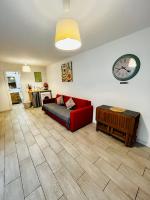 Posedenie v ubytovaní Cozy apartment in centric area at caleta de fuste with Air Conditioner