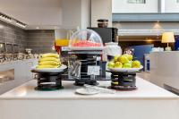 Jídlo v hotelu nebo okolí