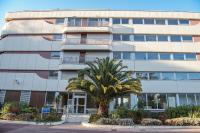 Budynek, w którym mieści się apartament