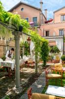 Reštaurácia alebo iné gastronomické zariadenie v ubytovaní Excess Venice Boutique Hotel & Private Spa - Adults Only