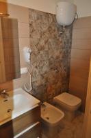 A bathroom at Terrae Tiferni