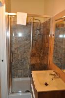 A bathroom at Terrae Tiferni