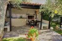 Vonkajšia záhrada v ubytovaní Villa The Cosy Olive