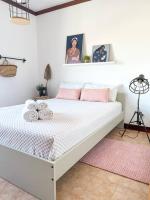 Postel nebo postele na pokoji v ubytování Esplanada-Zona Central-Perto Praias-Estacionamento Gratuito