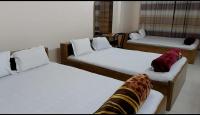 Hotel Square Park - Housity