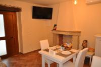 A television and/or entertainment centre at Terrae Tiferni