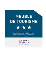 Certyfikat, podpis lub inny dokument wystawiony w obiekcie Beau Duplex à Port Fréjus