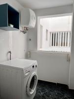 Kuchyň nebo kuchyňský kout v ubytování Apartamentos Dalia