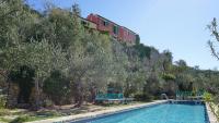 The swimming pool at or close to Miralunga Villetta Gialla