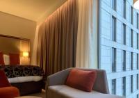 Clayton Hotel Birminghamにあるシーティングエリア
