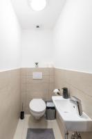Kúpeľňa v ubytovaní Gold Mandala Apartman Siófok By BLTN