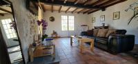 Posedenie v ubytovaní Dom Peyreton Prestige cottages set in a charming wine property