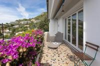 Balkón alebo terasa v ubytovaní Beautiful villa with panoramic view over Nice