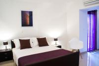 Posteľ alebo postele v izbe v ubytovaní Split Allure Apartments