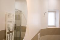 A bathroom at Vintage Ottaviano Apartment
