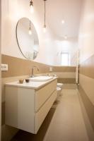 A bathroom at Vintage Ottaviano Apartment