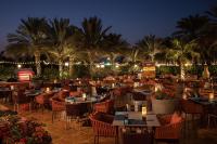 Un restaurante u otro lugar para comer en Le Royal Meridien Beach Resort & Spa Dubai
