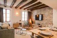 Televízia a/alebo spoločenská miestnosť v ubytovaní Le Grenette - Appartement pour 2 à 4 personnes en plein coeur d'Annecy