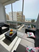 Balkón nebo terasa v ubytování Appartement moderne première ligne de mer Santa