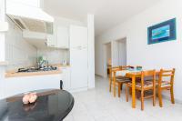Kuchyňa alebo kuchynka v ubytovaní Apartments Kazimir