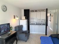 A kitchen or kitchenette at Apartment Sea View in Rincon de Loix- free parking, pool, Wi-Fi, new air conditioning