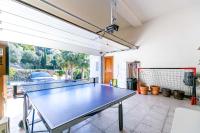 Stolní tenis v ubytování 88-Exclusive Villa with Private Pool in Mijas, Malaga nebo okolí