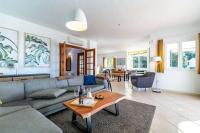 Posezení v ubytování 88-Exclusive Villa with Private Pool in Mijas, Malaga