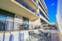 Balkón alebo terasa v ubytovaní LITORAL COSTA DORADA - GOLETA Only families