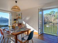 Balkón alebo terasa v ubytovaní Holiday Home Glann Aven by Interhome