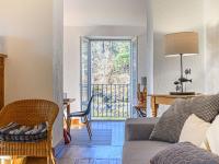 Posedenie v ubytovaní Holiday Home Glann Aven by Interhome