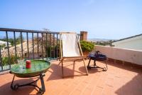 Balkón alebo terasa v ubytovaní Casa Ancladero Big rooftop terrace, 2 bedroom guesthouse w garden and view