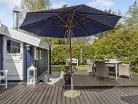 Patio nebo venkovní prostory v ubytování Holiday Home Frithlef - 900m from the sea by Interhome