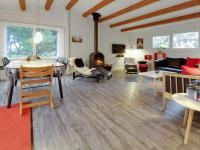 Posezení v ubytování Holiday Home Odsten - 1km from the sea by Interhome