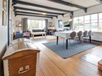 Posezení v ubytování Holiday Home Ahnandia - 500m from the sea by Interhome