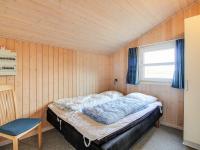 Postel nebo postele na pokoji v ubytování Holiday Home Petkana - 700m from the sea by Interhome