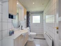 Koupelna v ubytování Holiday Home Gottfrida - 2km from the sea by Interhome