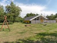 Zahrada ubytování Holiday Home Euphemia - 900m from the sea by Interhome