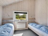 Postel nebo postele na pokoji v ubytování Holiday Home Euphemia - 900m from the sea by Interhome