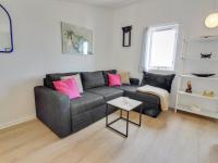 Posezení v ubytování Apartment Pavlinka - 200m from the sea by Interhome