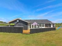 Zahrada ubytování Holiday Home Dome - 750m from the sea by Interhome