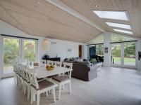 Posezení v ubytování Holiday Home Hunlef - 400m from the sea by Interhome