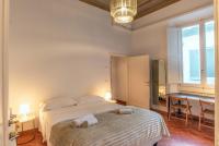 Posteľ alebo postele v izbe v ubytovaní Lovely flat in the historical Palazzo Gherardi