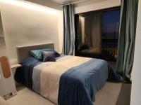 Posteľ alebo postele v izbe v ubytovaní Moderno Apartamento Colon con Vistas al Mar Calpe