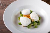 Jídlo v penzionu – hostince nebo okolí